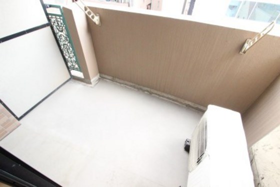 バルコニー　※他号室の写真です。