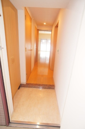 玄関　玄関部分