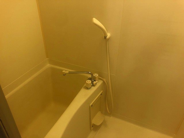 バス・シャワールーム　※別部屋の写真です