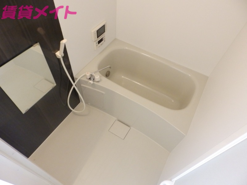 バス・シャワールーム　別部屋参考写真です