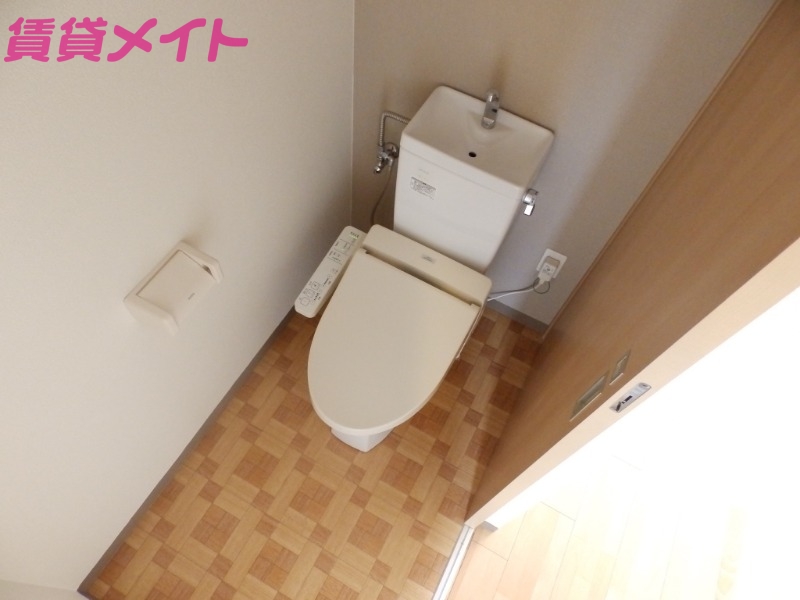 トイレ　別部屋参考写真です