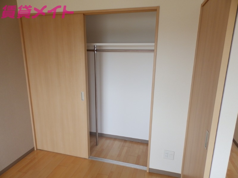 収納　別部屋参考写真です