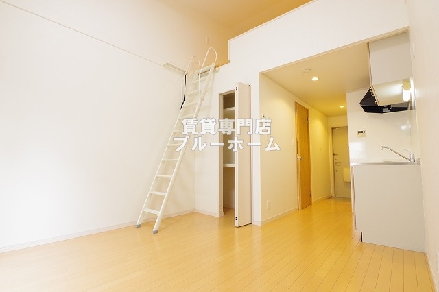 その他　洋室の別アングルです！