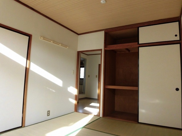 クレアシラユリ_内装_6