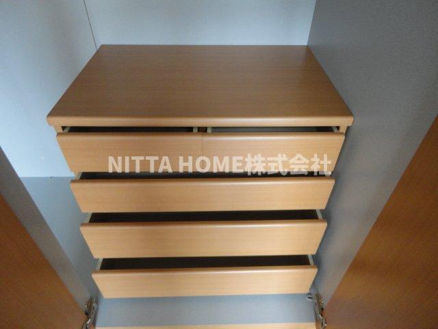 収納　収納棚も設置済み！