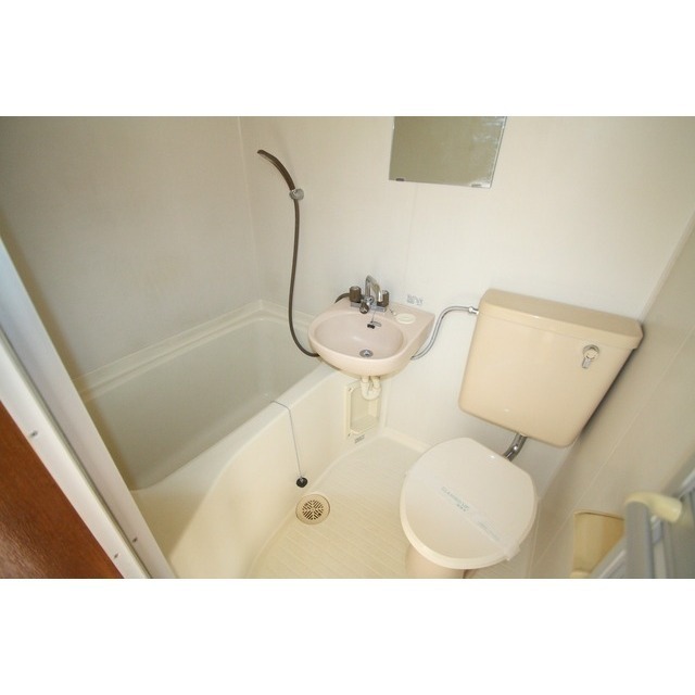 バス・シャワールーム　洗面・トイレ