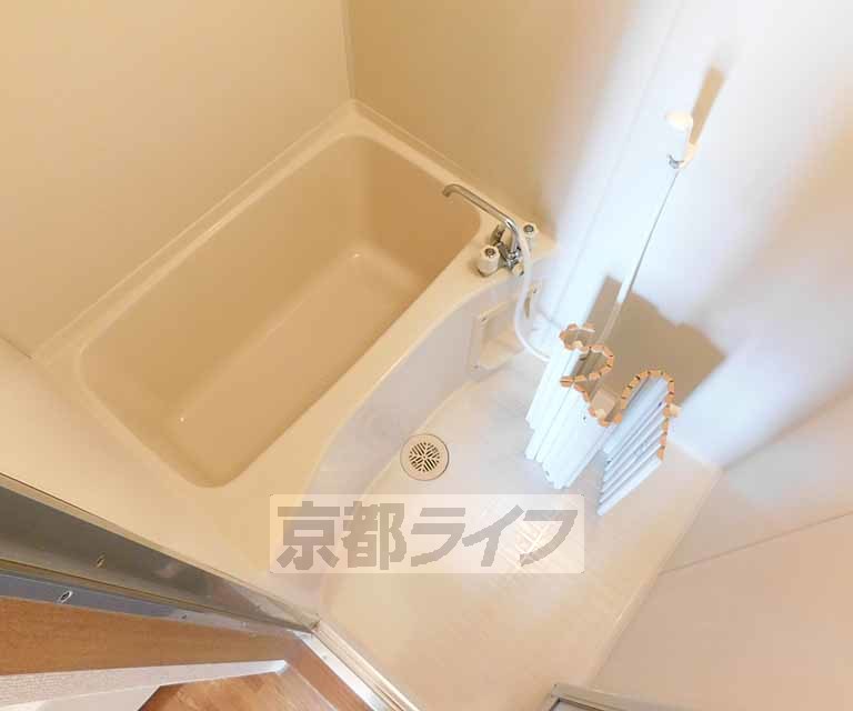 バス・シャワールーム　綺麗なユニットバスです