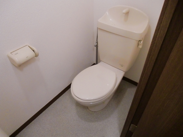 トイレ　トイレ