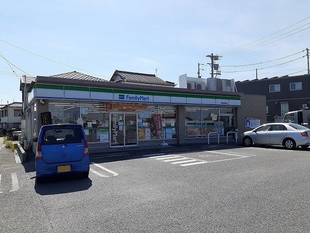 コンビニ　ファミリーマート東浦森岡南店（コンビニ）まで110m