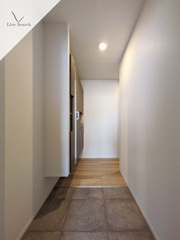 玄関　同シリーズ別物件の写真です