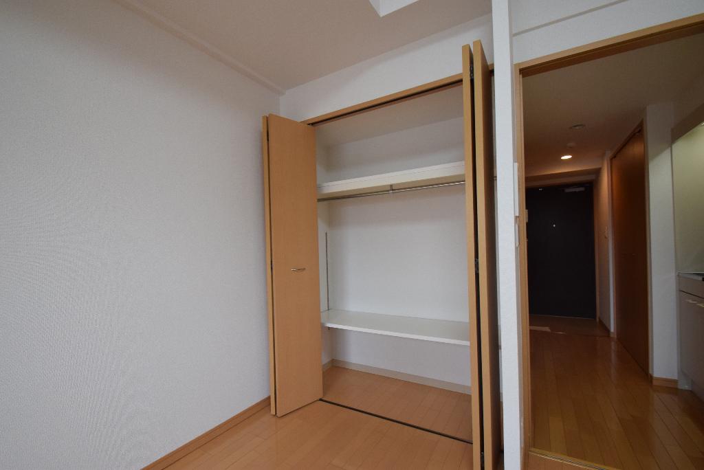 収納　クローゼット