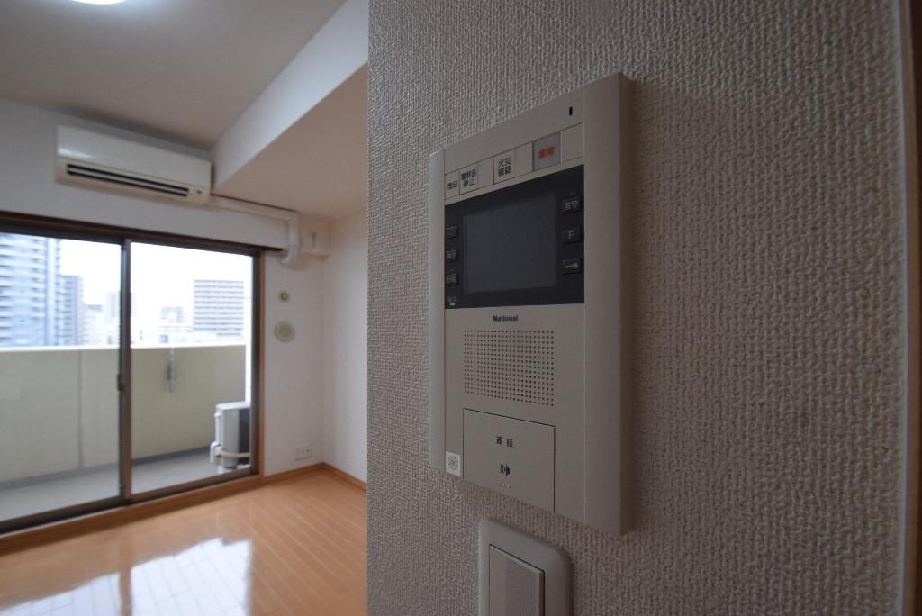 セキュリティ　カメラ付インターホン