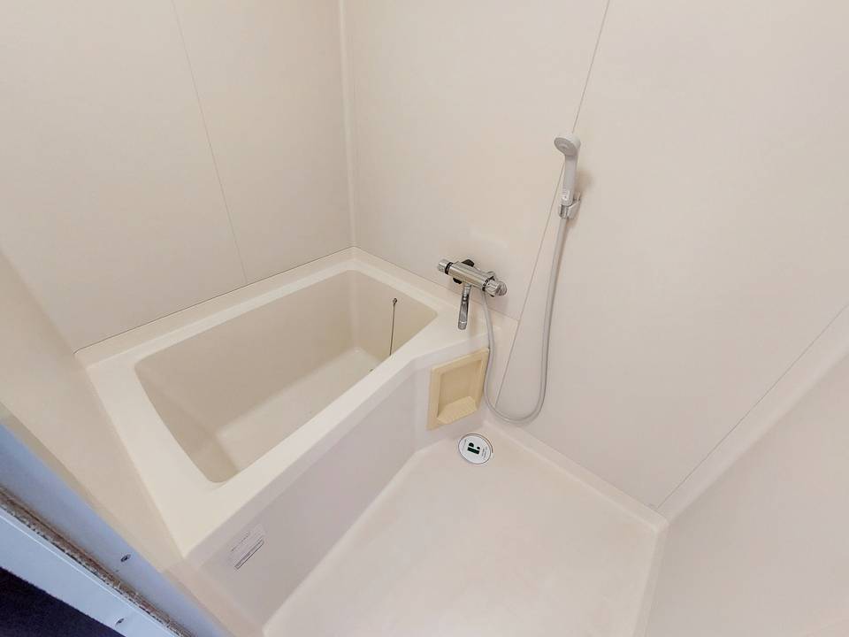 バス・シャワールーム　浴室