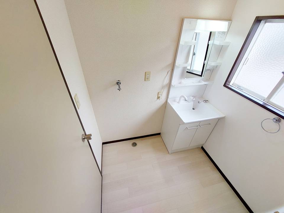 洗面設備　洗濯機置場