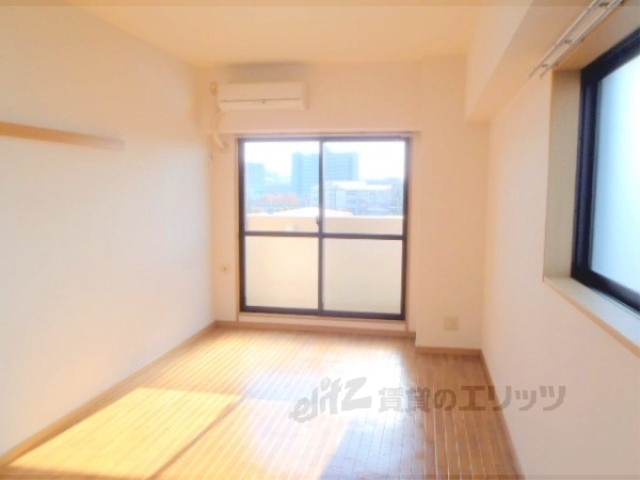 居室・リビング　洋室