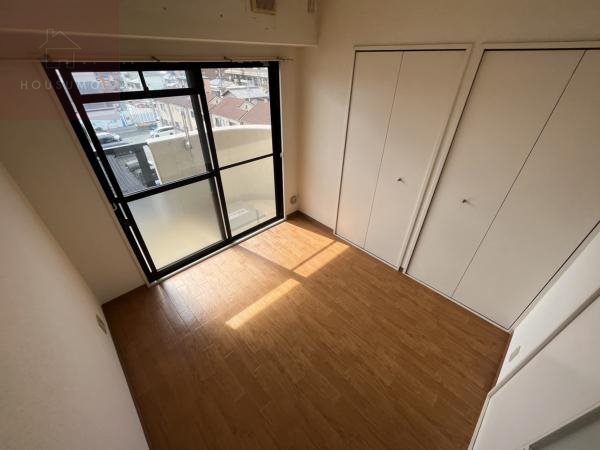 その他部屋・スペース　落ち着いて過ごせるお部屋なので、寝室にいかがでしょうか