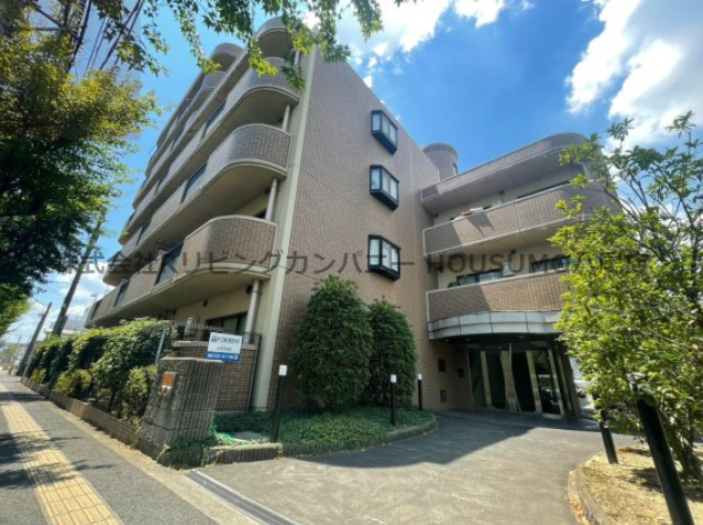 建物外観　落ち着いた雰囲気の外観です