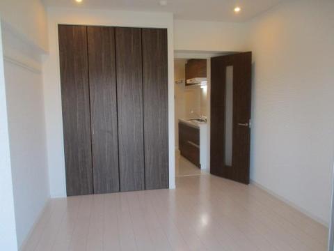 居室・リビング　室内