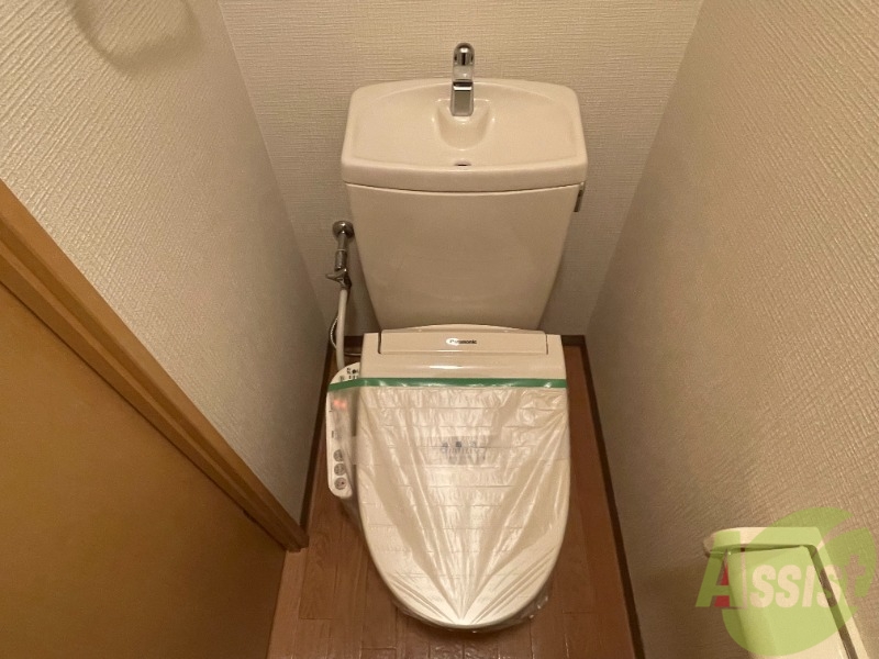 トイレ　落ち着いて利用できるトイレスペースです