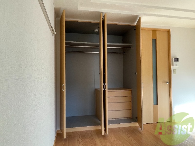 収納　お部屋を広く使うのに便利な収納