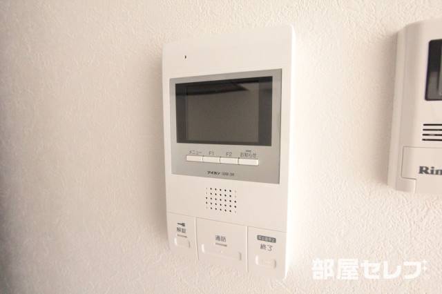 セキュリティ　オートロック付きで安心です