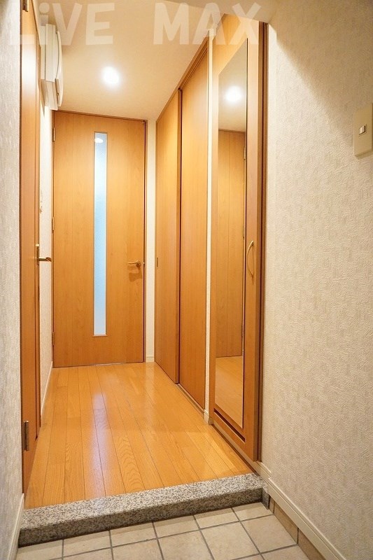 玄関　シューズボックス付き