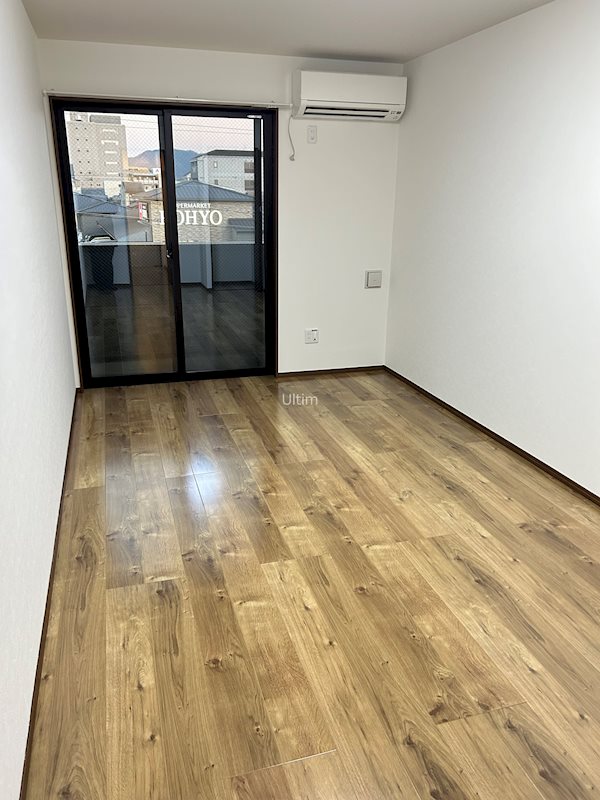 居室・リビング　※同タイプの他のお部屋です