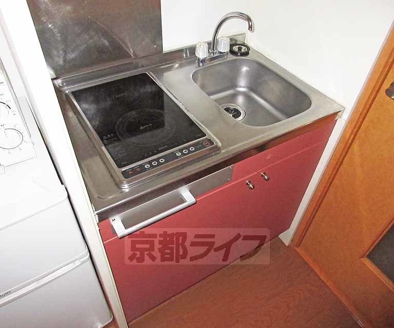 キッチン　コンパクトなキッチン・