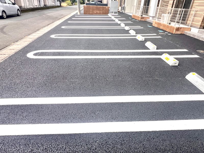 駐車場　(イメージ)