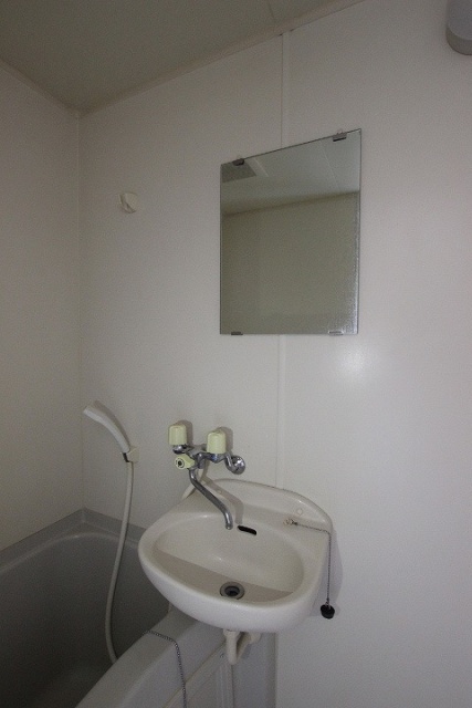 洗面設備　同物件別号室