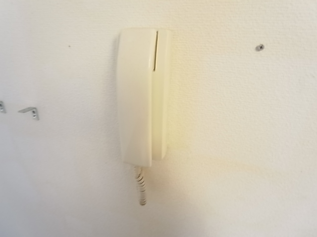 セキュリティ　モニターホン設置前写真