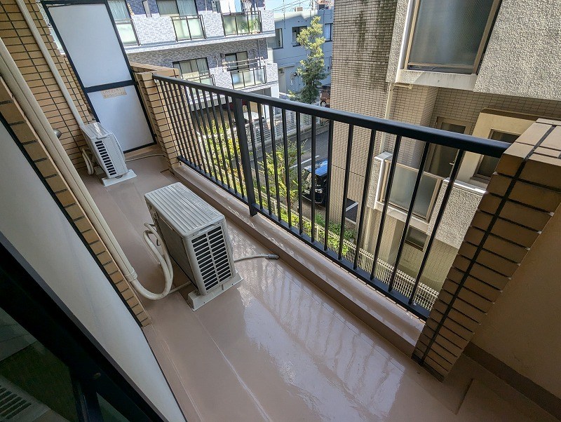 バルコニー　現況優先