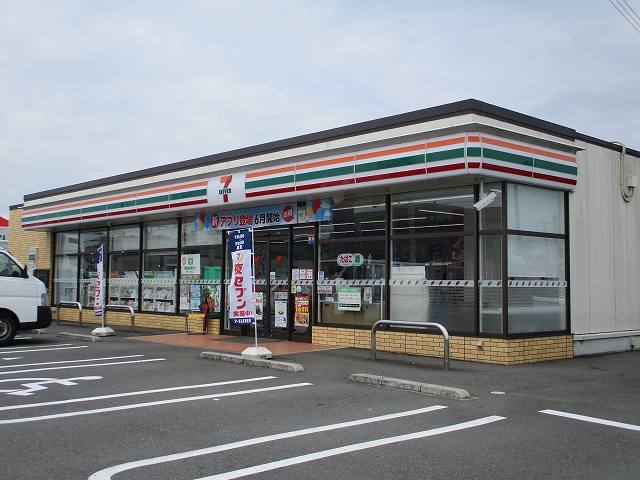 コンビニ　セブンイレブン西都妻店（コンビニ）まで350m