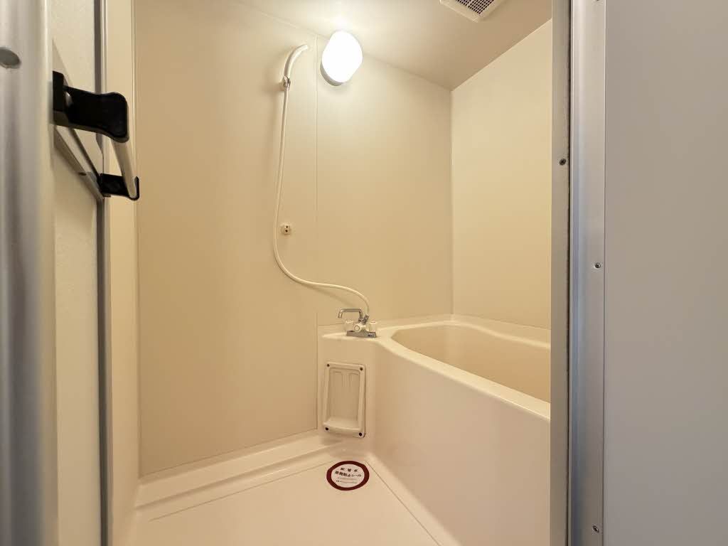 バス・シャワールーム　浴室