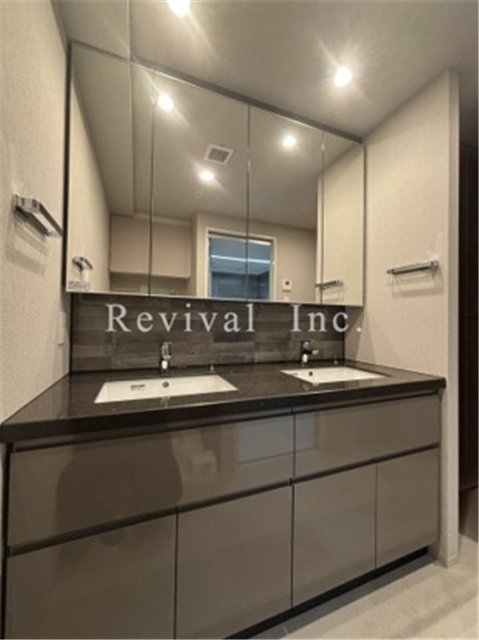 洗面設備　ワイドスタイルの洗面化粧台