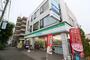 コンビニ　ファミリーマート 京王稲城駅前店（コンビニ）まで268m