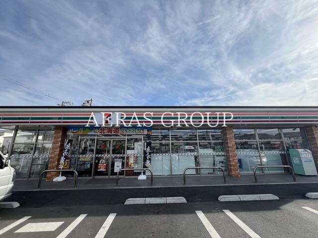 コンビニ　セブン-イレブン 藤沢辻堂太平台２丁目店（コンビニ）まで306m