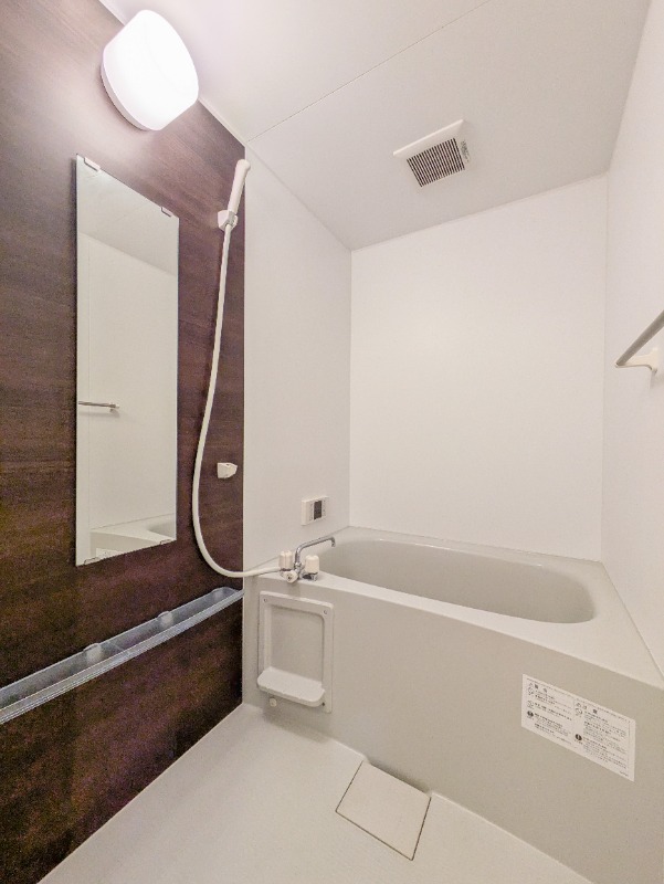 バス・シャワールーム　図面と現状に相違がある場合には現状を優先