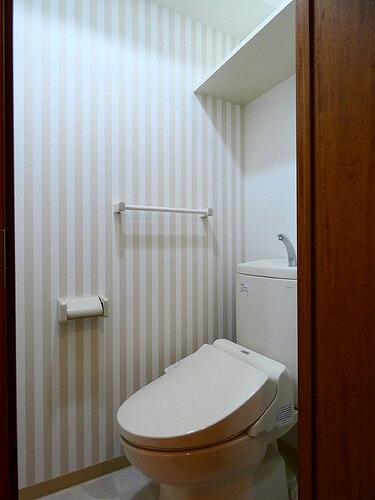 トイレ　トイレ