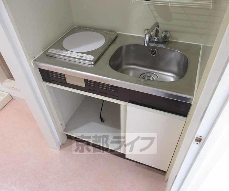 キッチン　コンパクトなキッチンです