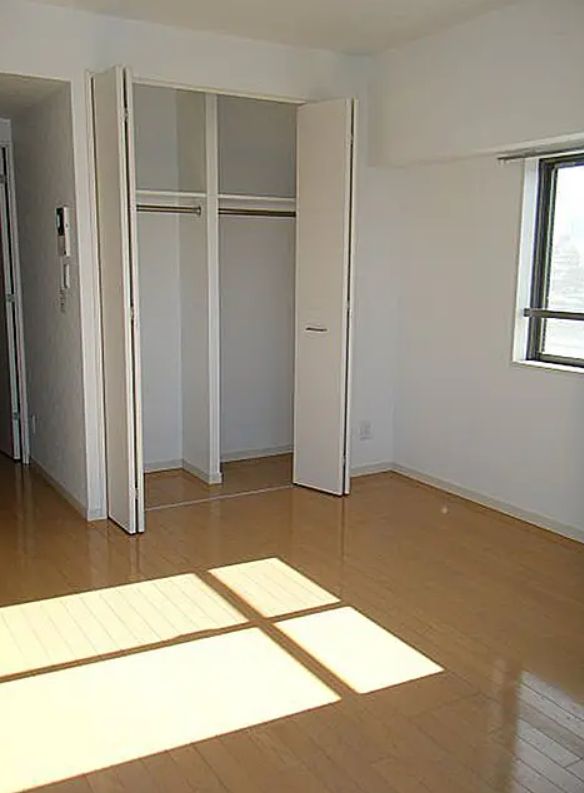 居室・リビング　★角部屋・2面採光★