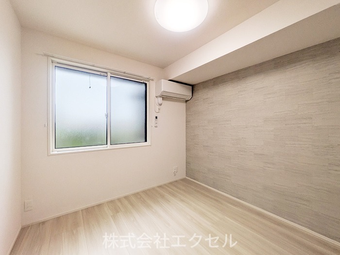 その他部屋・スペース　フローリングの室内です。