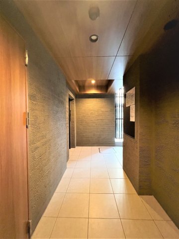 ロビー　【グランジット文京湯島】