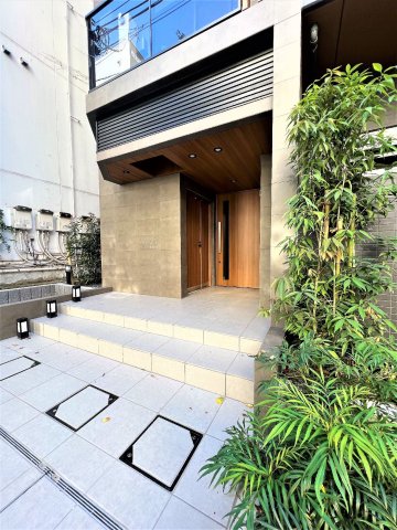 エントランス　【グランジット文京湯島】