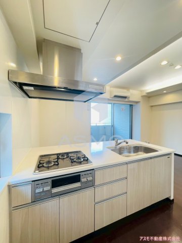 キッチン　同マンション別部屋　参考写真