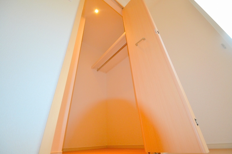 収納　お問合せはシティホーム海田センター　082-821-2227