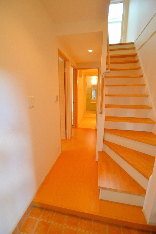 玄関　坂町の賃貸情報はシティホーム海田センターへお任せください