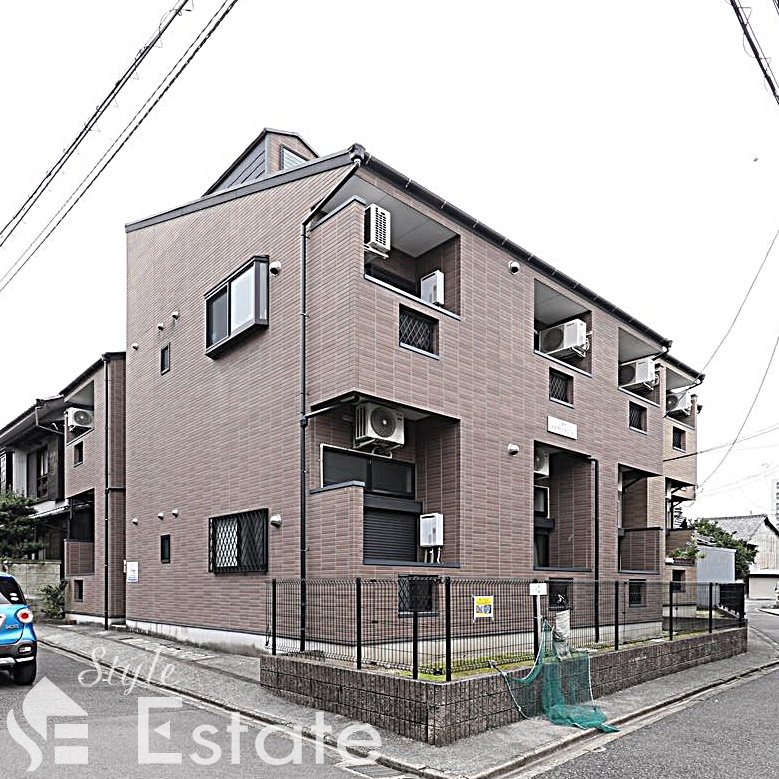 建物外観　デザイナーズ　ロフト付