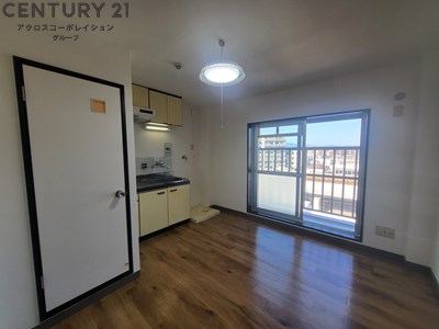 居室・リビング　角部屋住戸で過ごしやすくてオススメです！