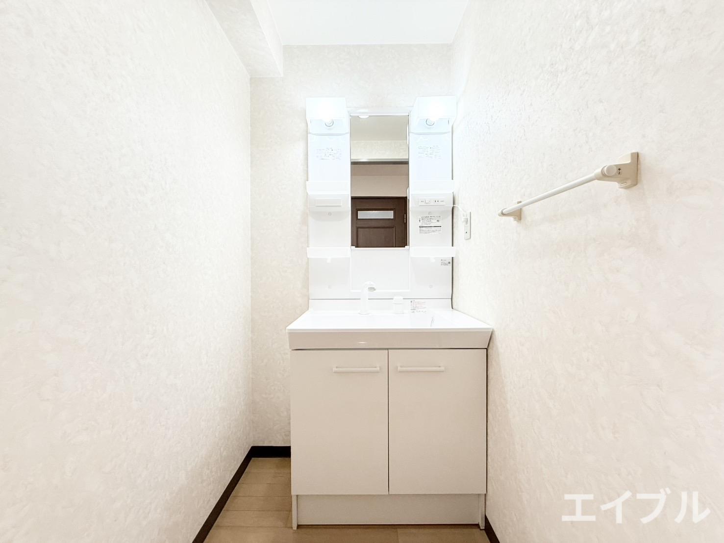 洗面設備　同型タイプ